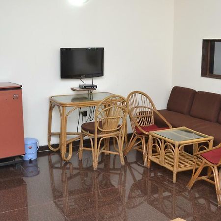 מומביי The Cottage מראה חיצוני תמונה