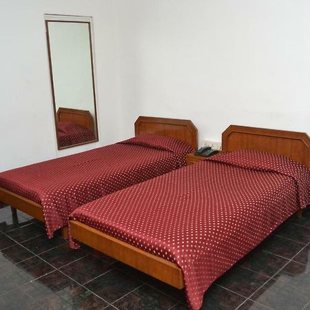 מומביי The Cottage מראה חיצוני תמונה