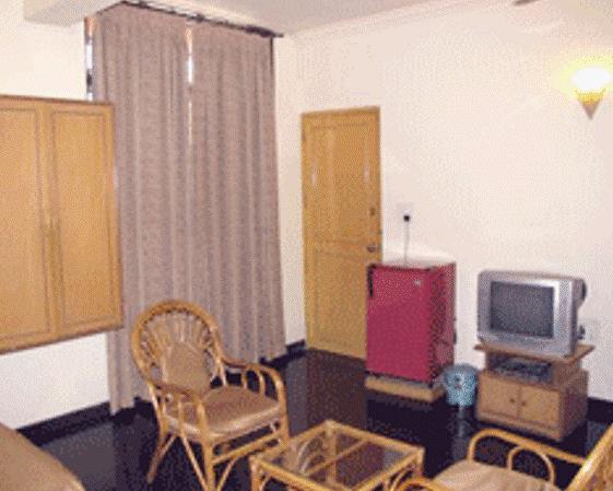 מומביי The Cottage מראה חיצוני תמונה
